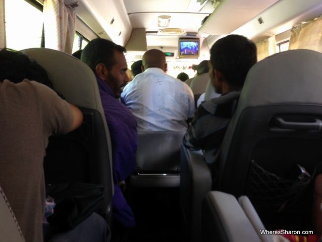 الحافلة الفخمة من كاندي إلى جالي